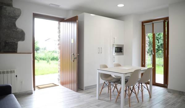 Apartamentos Aldagaia Эрнани Номер фото